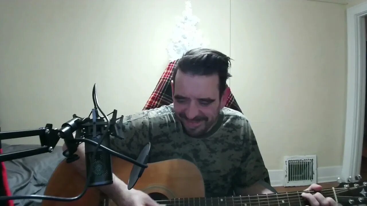 Because I Live ALOOOOOONE! haha