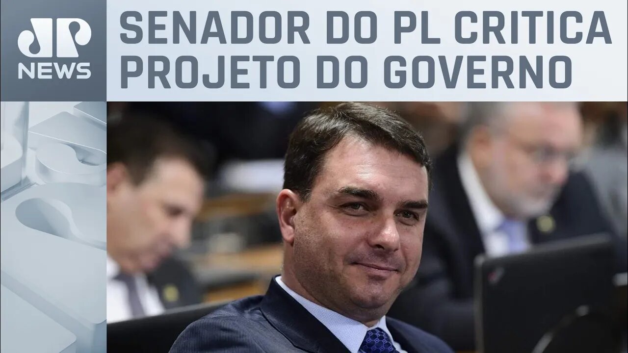 Flávio Bolsonaro sobre reforma tributária: “Para o povo vai ser só água e o pão que o diabo amassou”