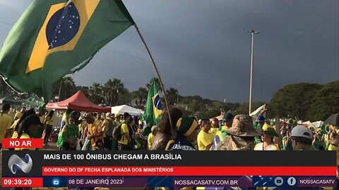 URGENTE Mais de 100 ônibus chegam a Brasília