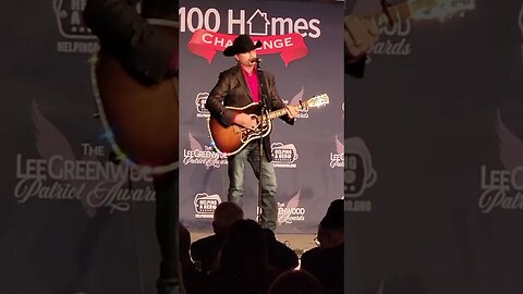 John Rich sings about his Granddaddy (WWII Vet) at Mar-a-Lago Lee Greenwood Patriot Awards