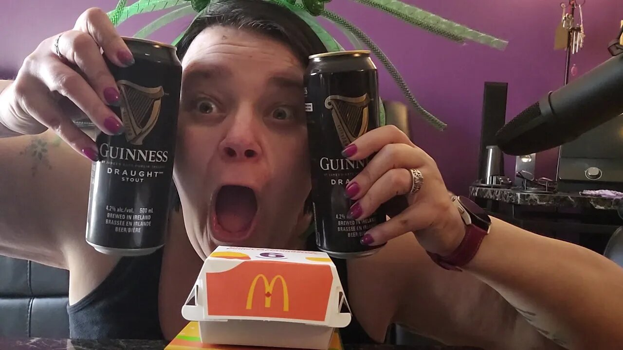 Happy St Patrick's Day having yummy beer with some McD's dinner mukbang asmr ☘️☘️☘️☘️🍀🍀🍀🍻