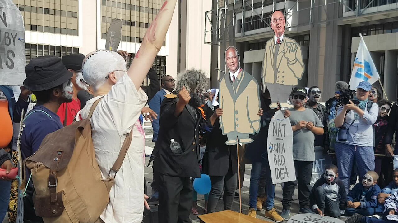 SOUTH AFRICA - Cape Town - Guerilla Zombie March by Reclaim the City and the Yes Men (Video) (FG8)