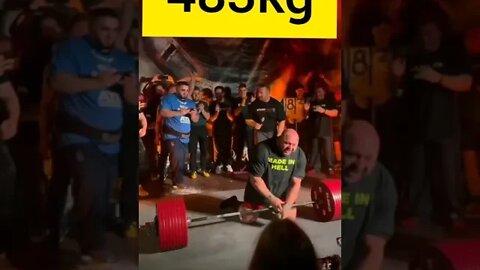 A felicidade dele no final é a melhor parte! Deadlift de 483kg de Ivan Makarov. #Shorts