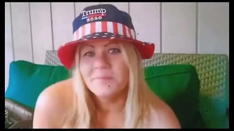 Katey hates twitter & Smells Weird