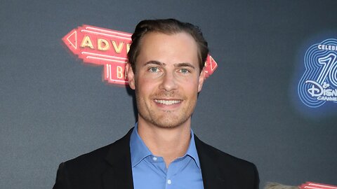 Erik von Detten & Wife Angela Welcome First Child