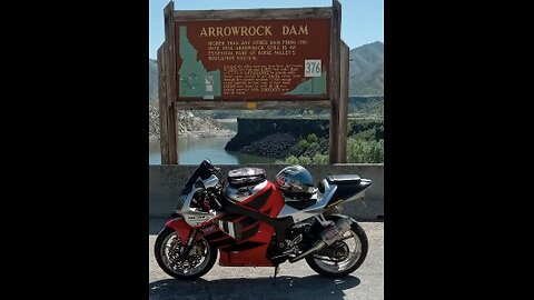 Honda RC51 shooting corners