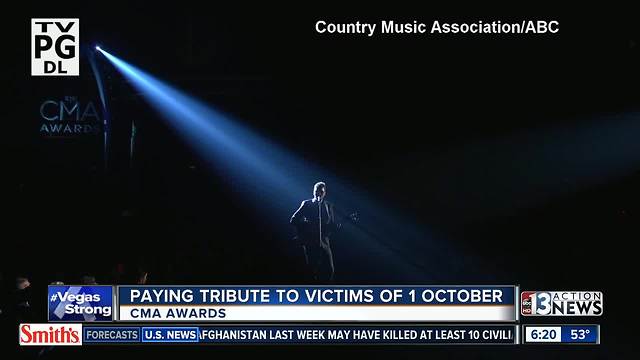 CMA Awards pay tribute to Vegas victims