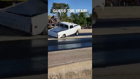 LOOKS LIKE A FORD BRONCO! WHAT IS IT?? #WHEELSTAND #wheelie #c10 #pickuptruck