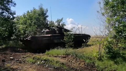 Combat action of a Russian motorised rifle unit reinforced by tanks and anti-tank guided missiles