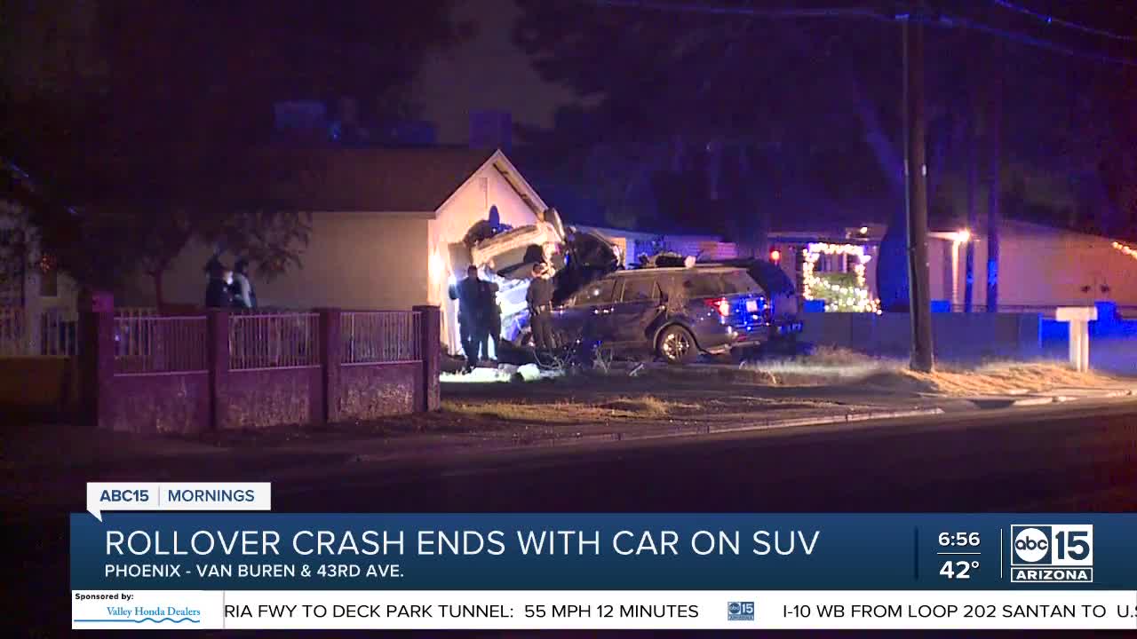 Car crashes into parked vehicles and home in Phoenix