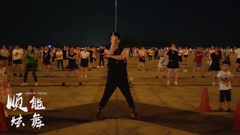 全新的快速燃脂减肥操《sarvar》，舞步活泼俏皮，每天一跳超减压【順能炫舞團】