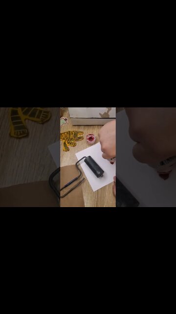 Printmaking small wrapping paper #printmaking #christmas2022