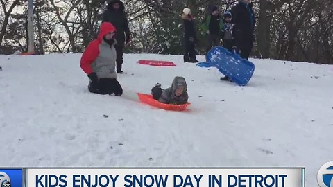 Kids enjoy snow day in Detroit