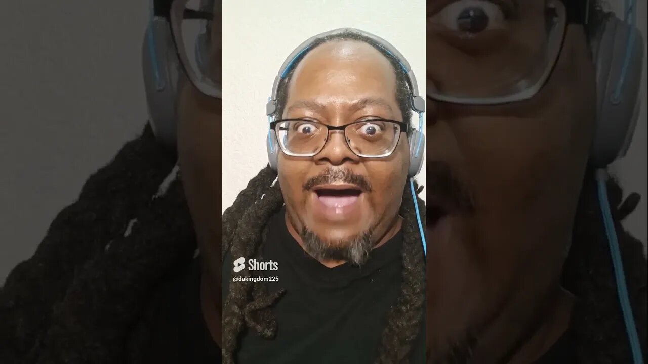 Magician Does A Cool Trick With A Pair Of Scissors And A Girl's Bikini!