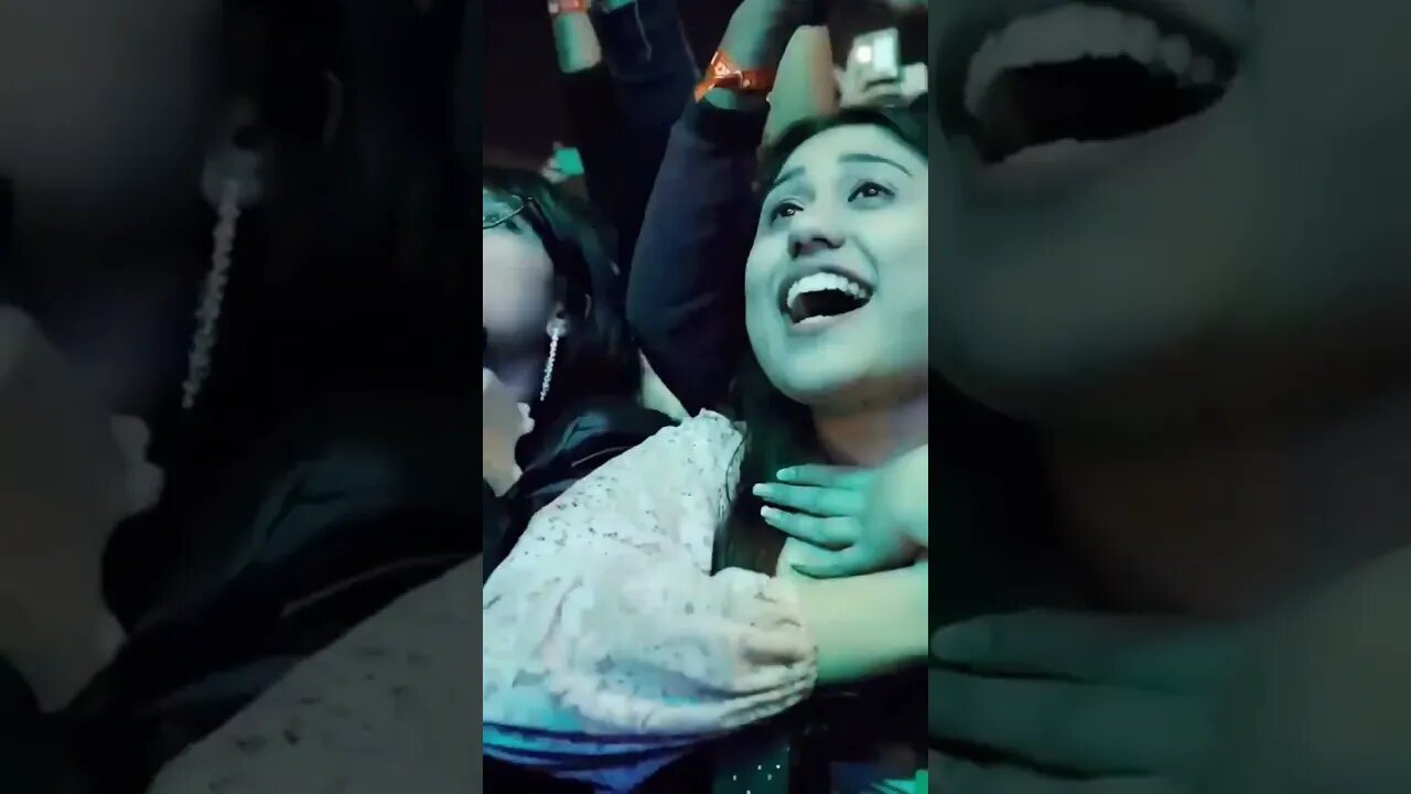 Maan Meri Jaan Live show#king #viralshorts#king #viralvideo#viral#status#hindi#hindisong#song