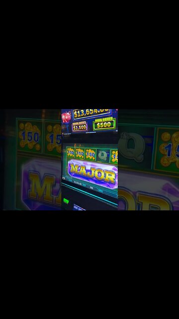 MASSIVE JACKPOT 🐷Piggy!! #casino #gambling #slots