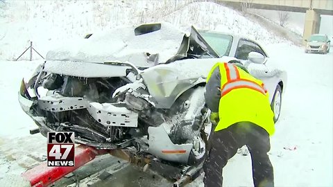 3 hurt on I-96 pileup involving over 40 vehicles