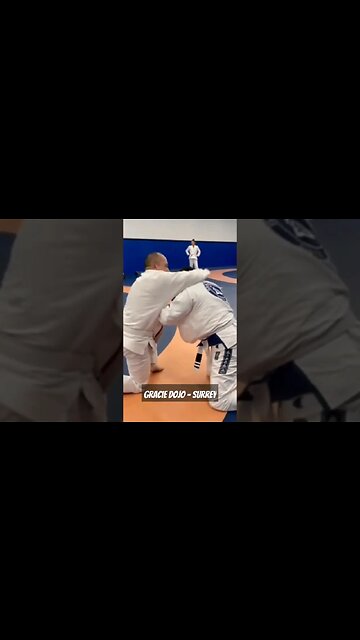 Jiu-jitsu rolling at Gracie Dojo Surrey