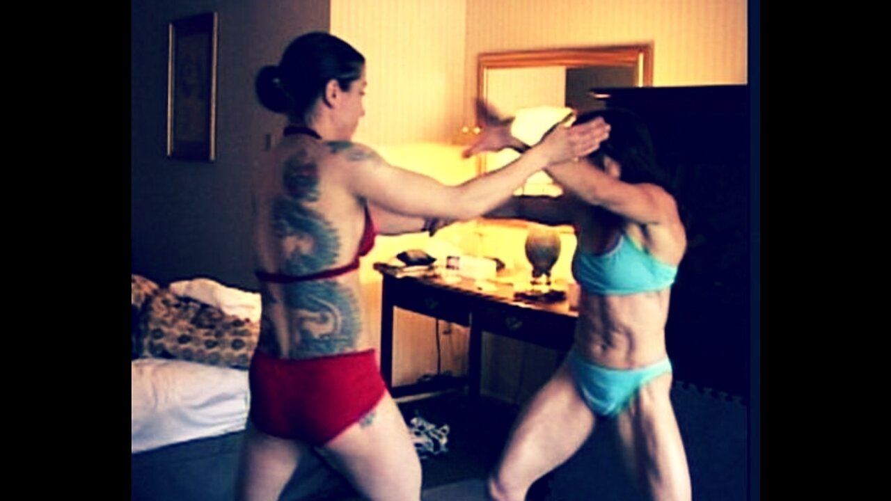 Girl Fights-002 Kathy vs. Ziggy Clip D
