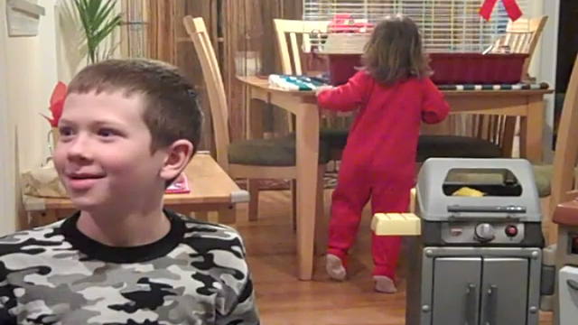 "A Boy Gets Ecstatic About A New Pet Guinea Pig That He Cries"