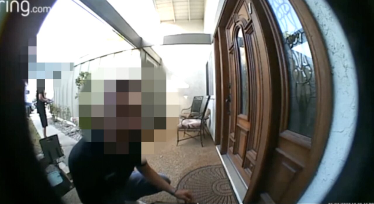 Caught on video: men going door to door, offering COVID testing