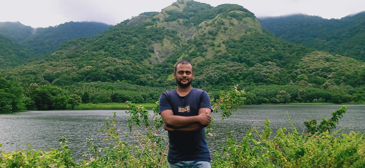 Beautiful Earth Dam at Kerala -Tamilnadu Boarder