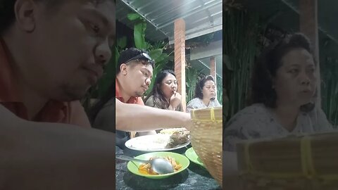 MUKBANG | ASMR | lesehan gading Nila Goreng