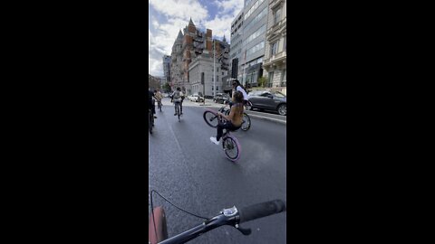 9year old kid does insane wheelie