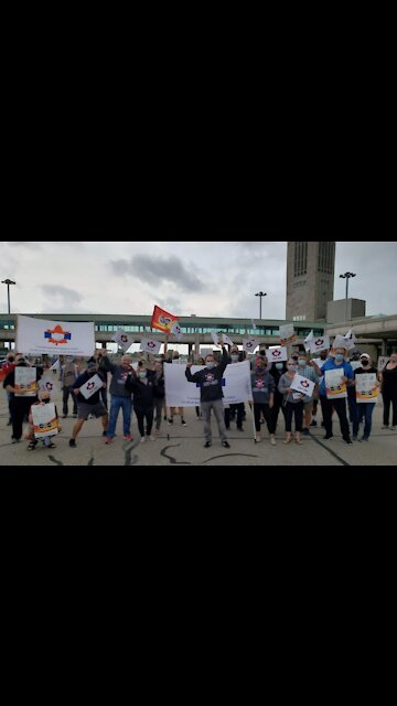 Canada's Border Officials Have Started A Work-To-Rule Strike Ahead Of Travel Rule Changes