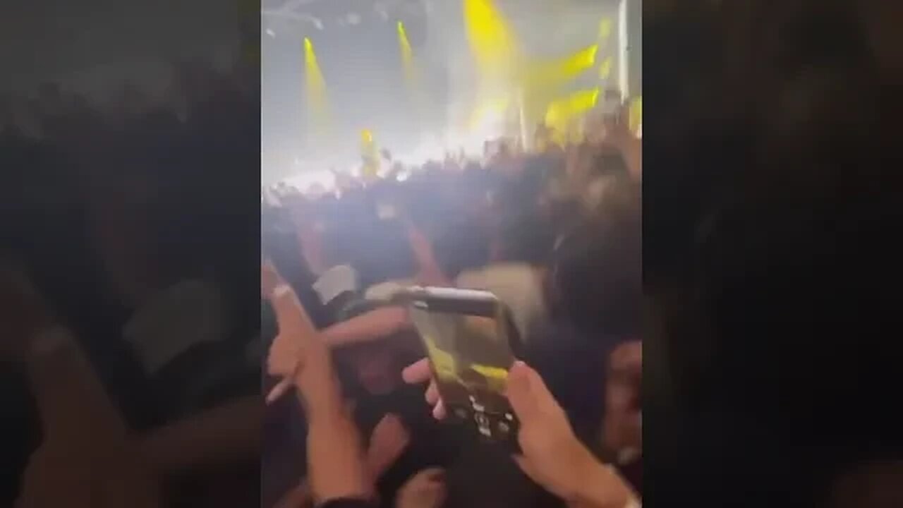 Lil Yachty Moshpit Goes Crazy (via: alex.isham) #music #fyp #lilyachty #concert