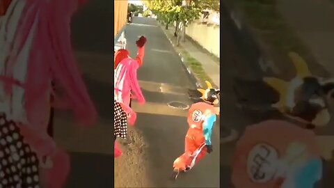 SUPER PULOS NINJAS DO FOFÃO, O MÁSKARA, GOKU E BEN10 DANÇANDO NA CARRETA DA ALEGRIA, LIKE