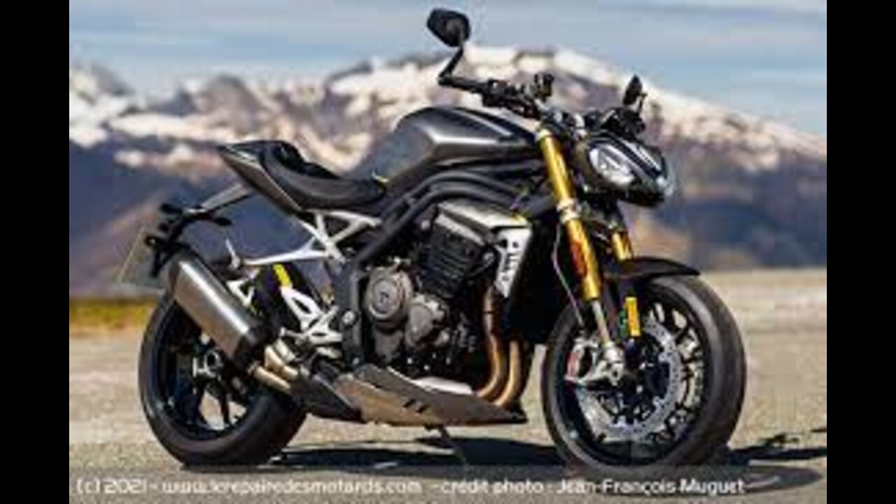 Bike Elle est juste incroyable cette SPEED TRIPLE 1200 RS