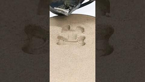 Using a Dog Bone for Sand Casting Metal #shorts #shortsfeed #cool