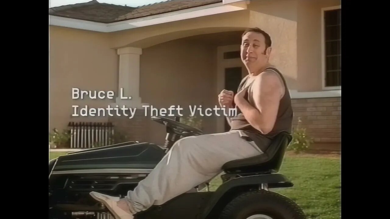 💳 Citi Identity Theft Solutions - Credit Card Commercial 2004