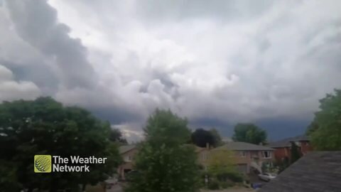 Here comes the rain! Timelapse shows storm striking