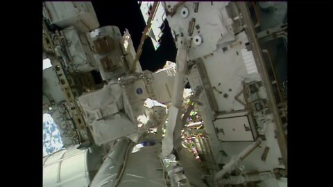 International Space Station Astronauts Conduct Third Spacewalk in Eight Days 2n0WETnaPaY