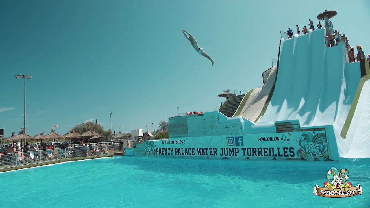 Mind-blowing slide diving contest shows off impressive skills