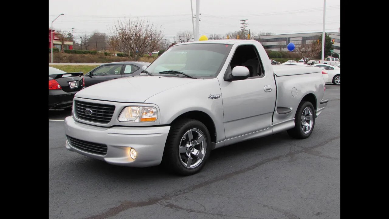 2001 Ford F-150 SVT Lightning Start Up, Borla Exhaust, and In Depth Review