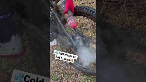 💦Pouring cold water on hot brakes 🔥