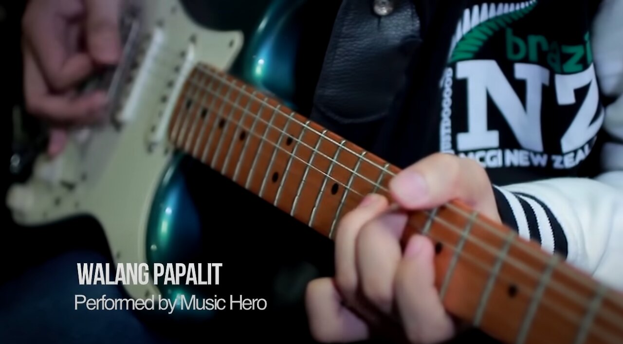 WALANG PAPALIT (Lyric Video) Music Hero