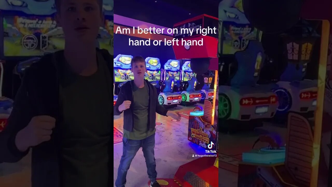 Am I better on my right hand or left hand #fypシ #fypシ゚viral