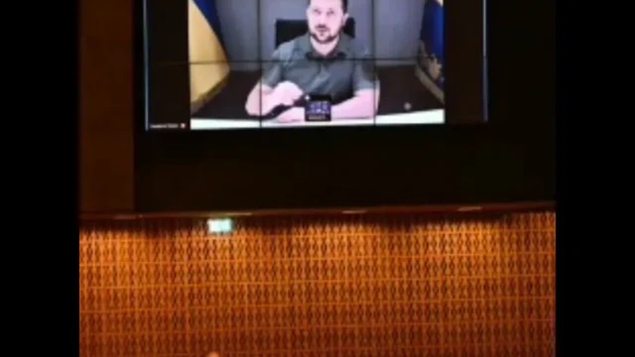 Guerra na Ucrânia - Ucrânia tem apenas 10% do que precisa para defesa aérea, diz Zelensky