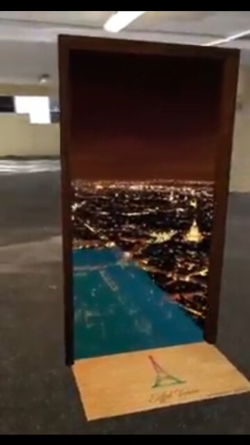 THIS IS AWESOME REAL OR NOT (STARGATE/PORTAL)