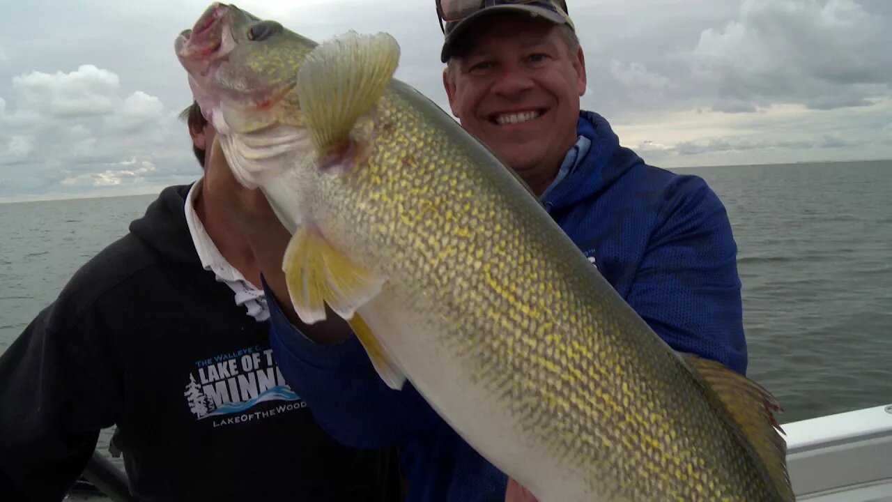 MidWest Outdoors TV Show #1676 - Lake of the Woods Walleye