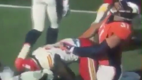 WTF! Broncos Player Gives Chiefs Player the 'D'....from Behind