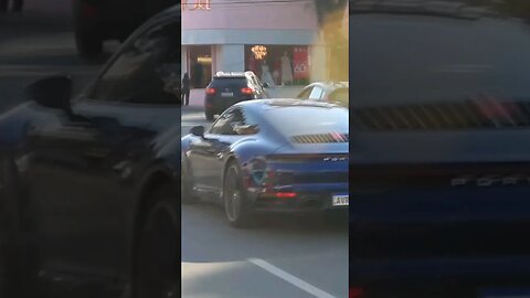 PORSCHE 911 CARRERA 992