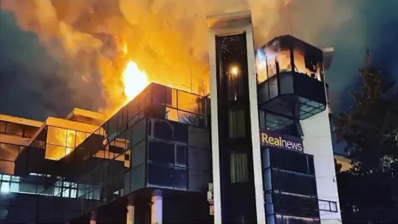 Μετά την έκρηξη και τη φωτιά στον Real FM (13/07/2022 - Μέρος 3)