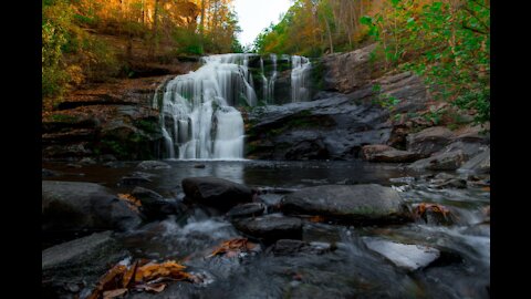 3 minute calming instrumental with water sounds