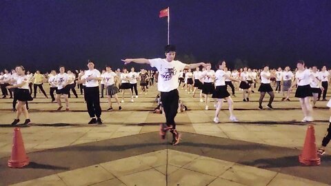 舞蹈《快乐崇拜》随着节奏跳起来 回忆青春记忆【順能炫舞團】