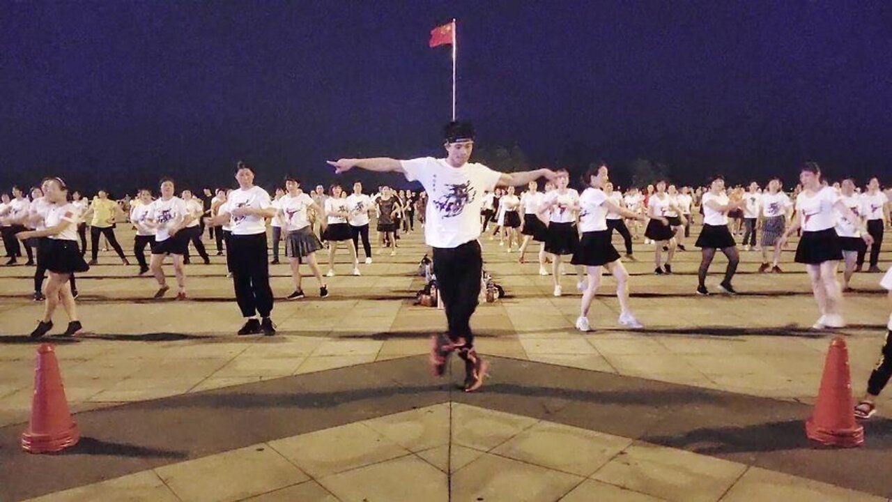 舞蹈《快乐崇拜》随着节奏跳起来 回忆青春记忆【順能炫舞團】